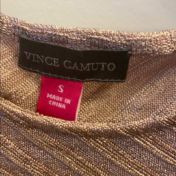 NWT Vince Camuto Rose Taupe Asymmetrical Top - Picture 4 of 7